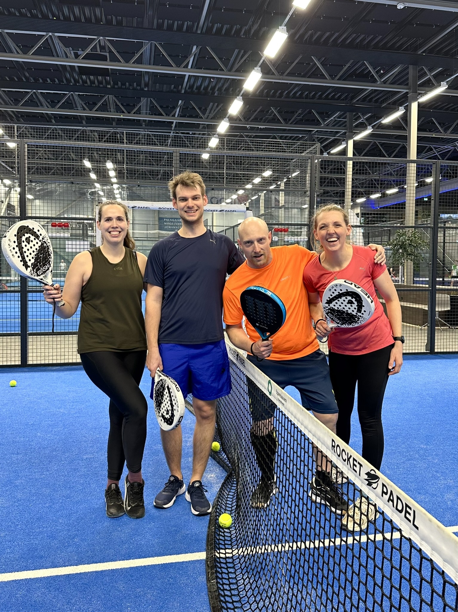 Medarbejdere til padel